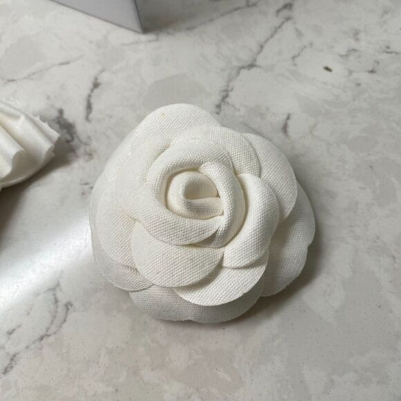 CHANEL Handbag Cleaning Cloth Glove Care Kit for Purse Bag - Lot of Accessories - Picture 6 of 12